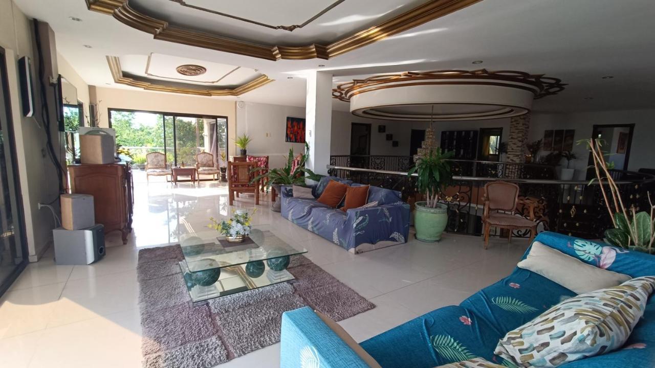 Verano Guesthouse Tagbilaran City Bagian luar foto